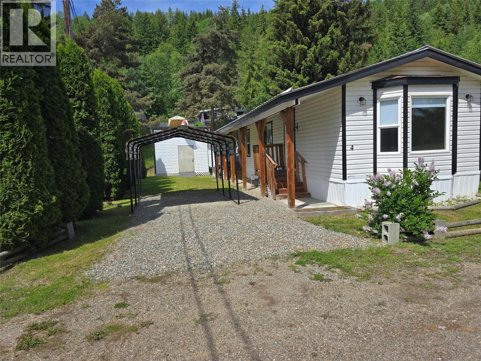 851 Old N Thompson Highway Unit# 4 in 