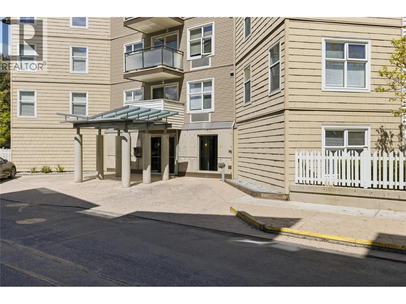 547 Yates Road Unit# 214, Interior REALTORS® — photo 3