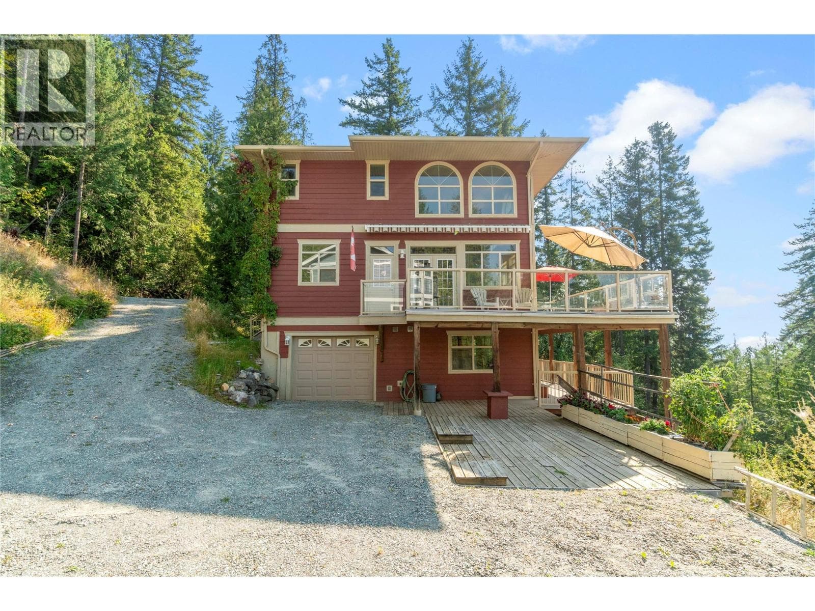7666 LICHEN ROAD, Interior REALTORS® — photo 2