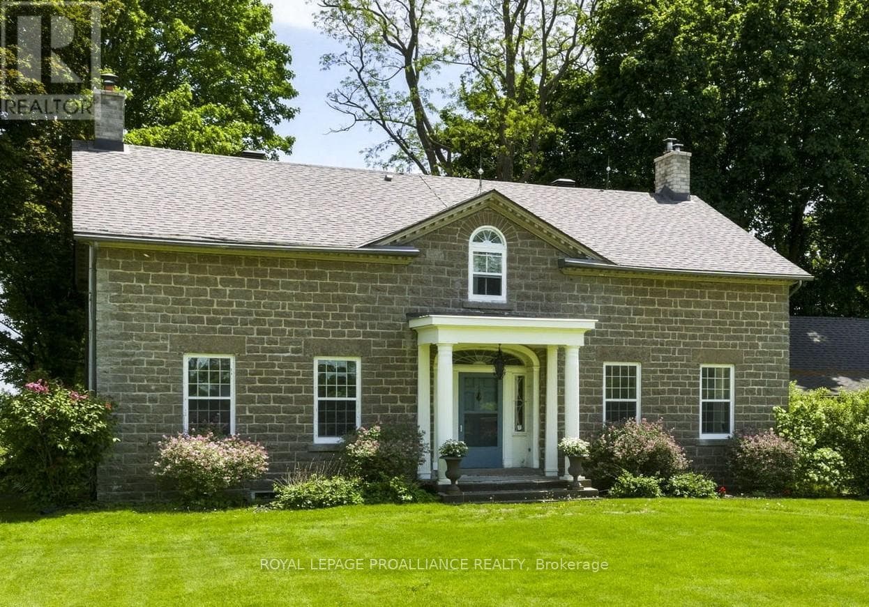 1105 COUNTY ROAD 2 ROAD, Rideau St.Lawrence