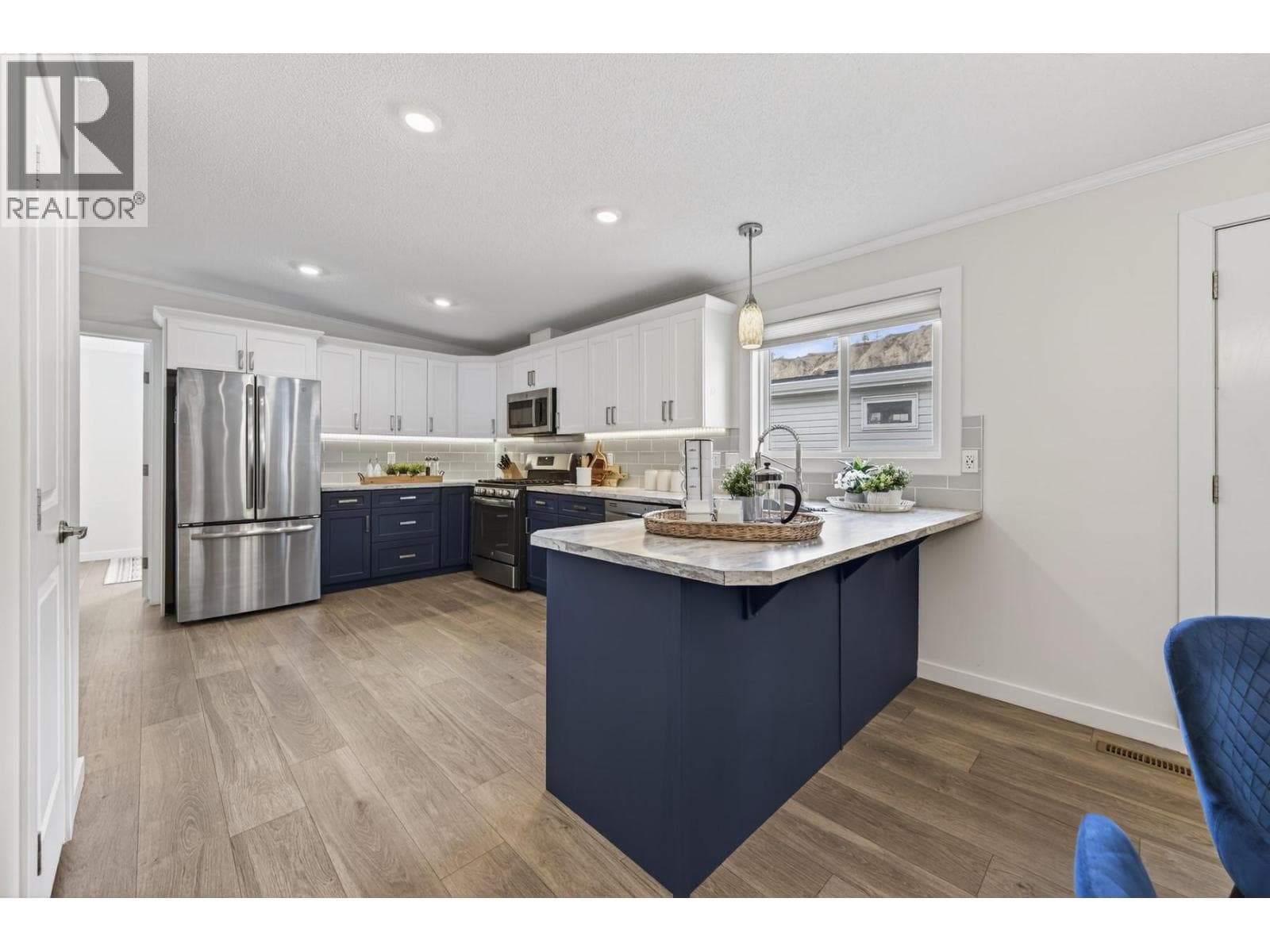 5005 RIVER Road Unit# 121, Interior REALTORS® — photo 4