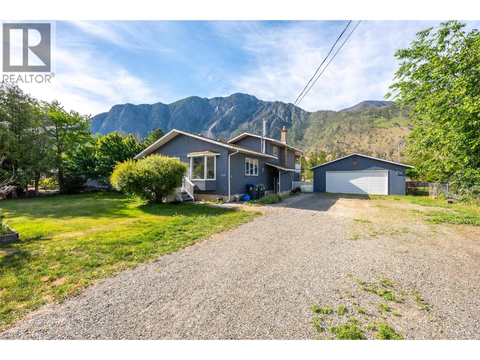 1220 SYKES CRES SYKES Crescent, Interior REALTORS® — photo 3