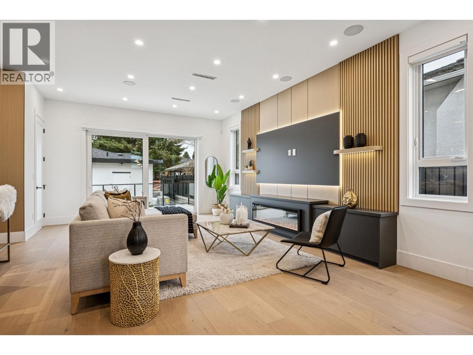 2 6362 CURTIS STREET, Greater Vancouver — photo 5