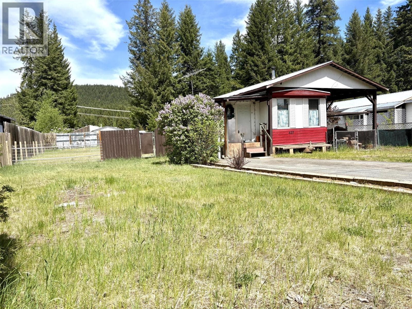 437 WILDWOOD ROAD, Interior REALTORS® — photo 2