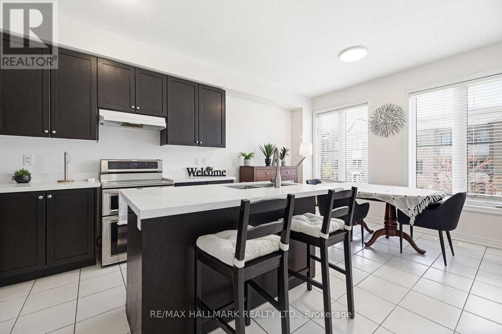 60 BELANGER CRESCENT, Toronto