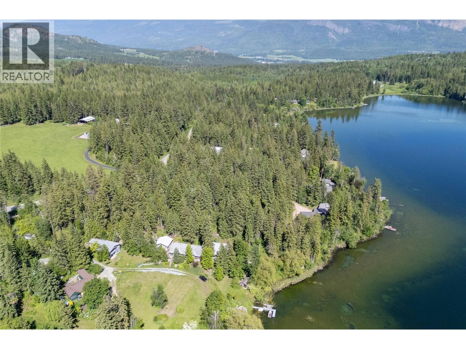 769 & 771 Gardom Lake Road, Interior REALTORS® — photo 3