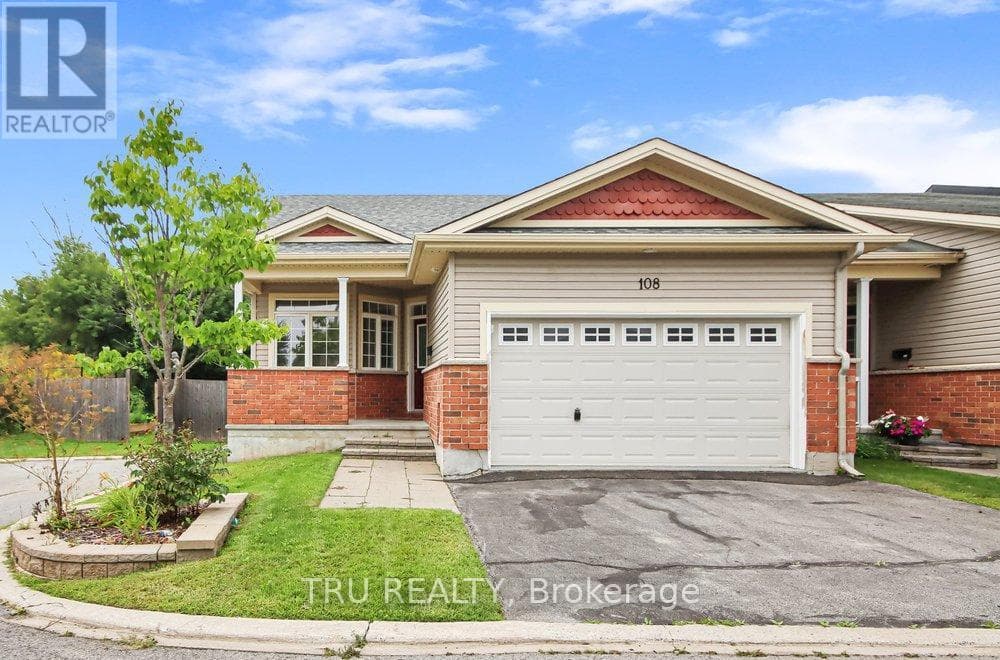 108 VILLAGEVIEW PRIVATE, Ottawa — photo 2