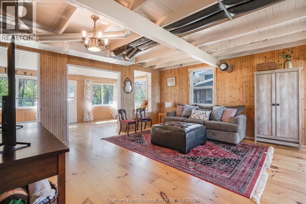 17998 Rondeau ROAD, Chatham Kent — photo 5
