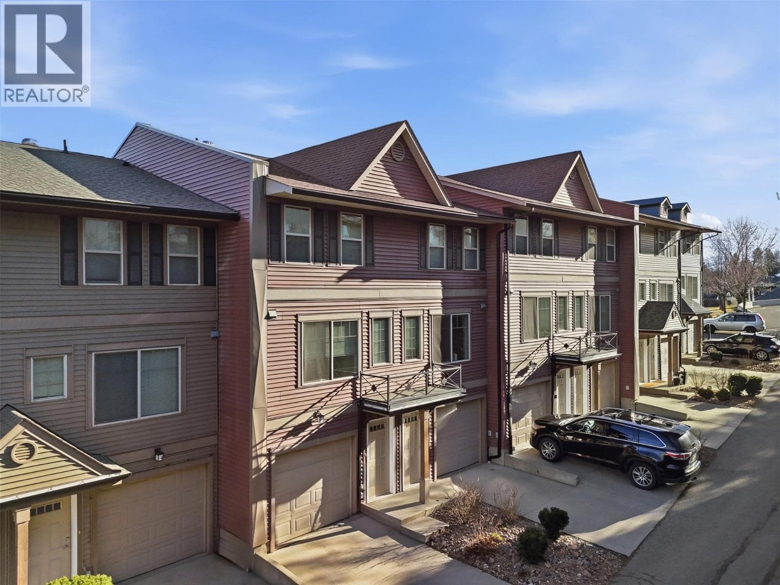 1110 HUGH ALLAN Drive Unit# 5, Interior REALTORS®