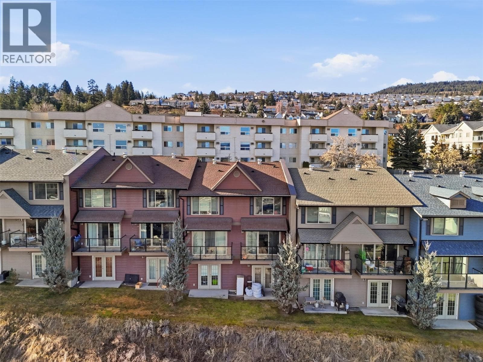 1110 HUGH ALLAN Drive Unit# 5, Interior REALTORS® — photo 3