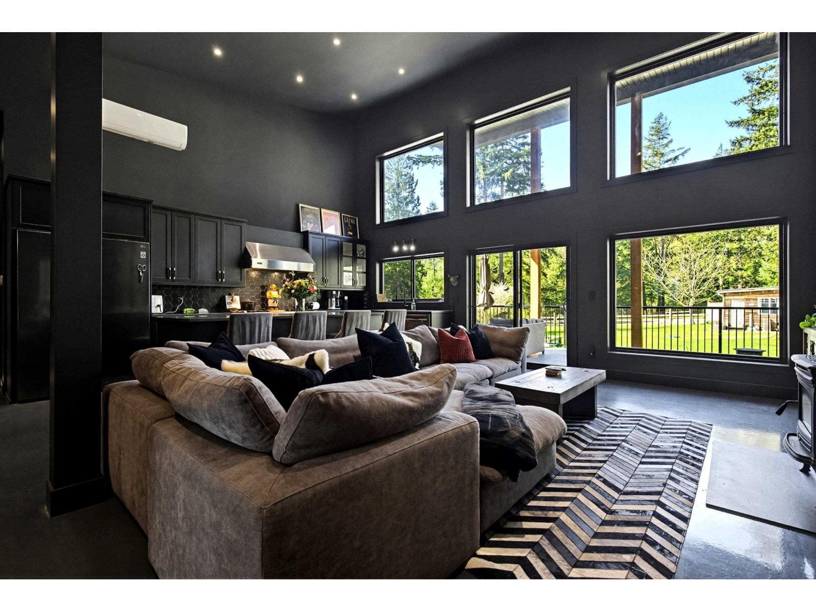 10377 NORTH DEROCHE ROAD, Fraser Valley — photo 5