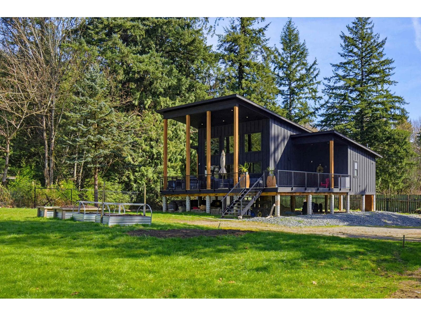 10377 NORTH DEROCHE ROAD, Fraser Valley
