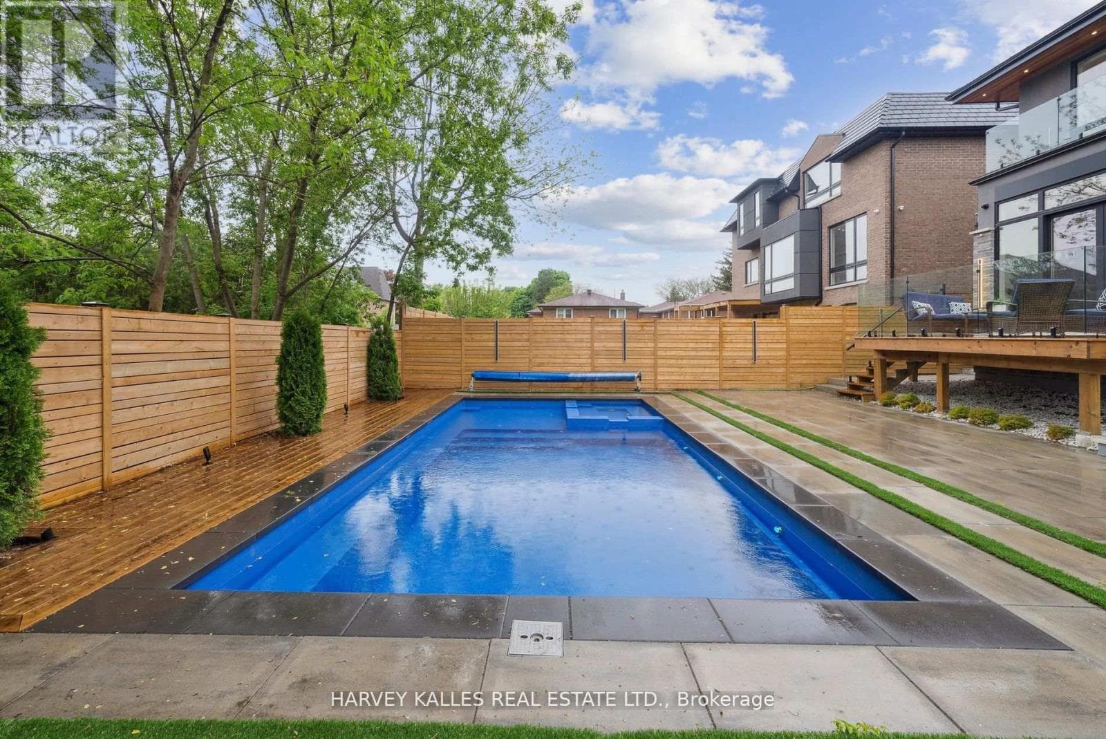139 NEWTON DRIVE, Toronto — photo 5