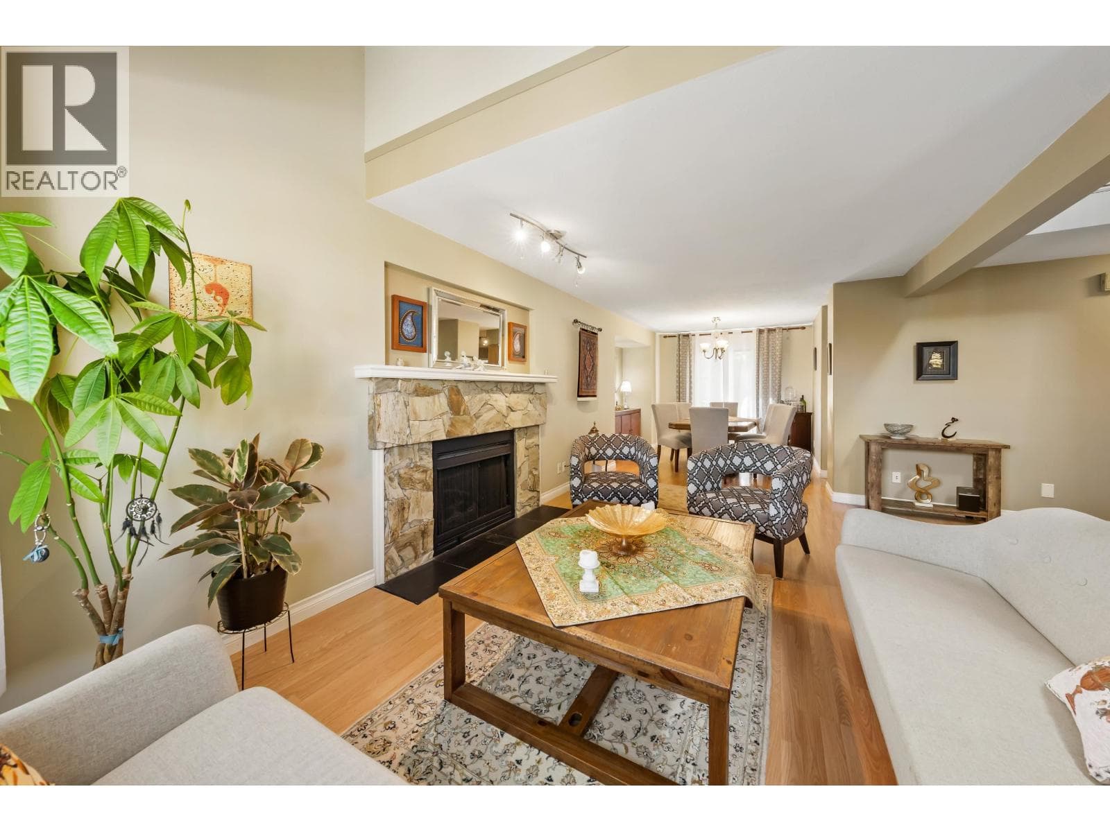1410 MOUNTAINVIEW COURT, Greater Vancouver — photo 4