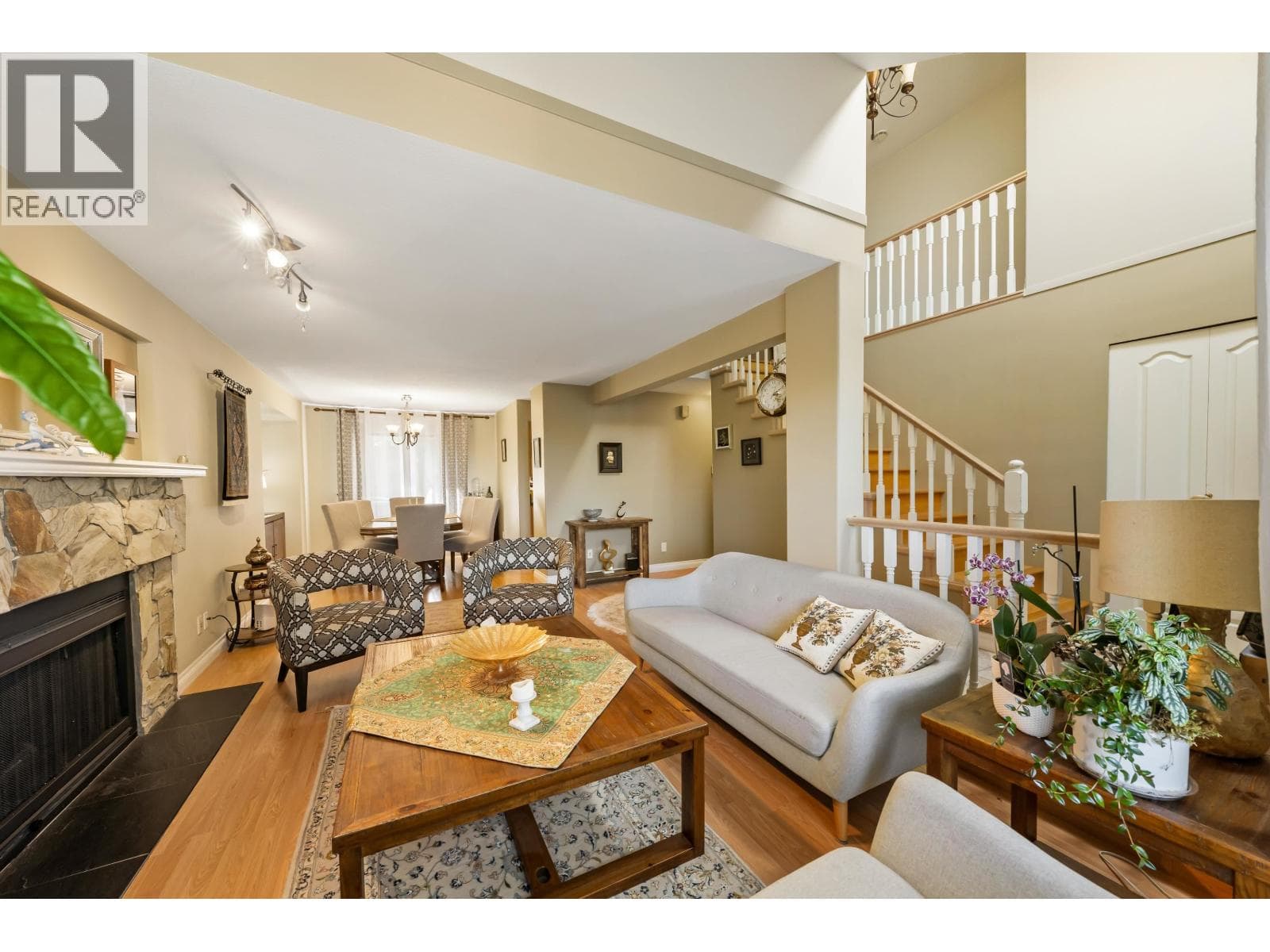 1410 MOUNTAINVIEW COURT, Greater Vancouver — photo 3