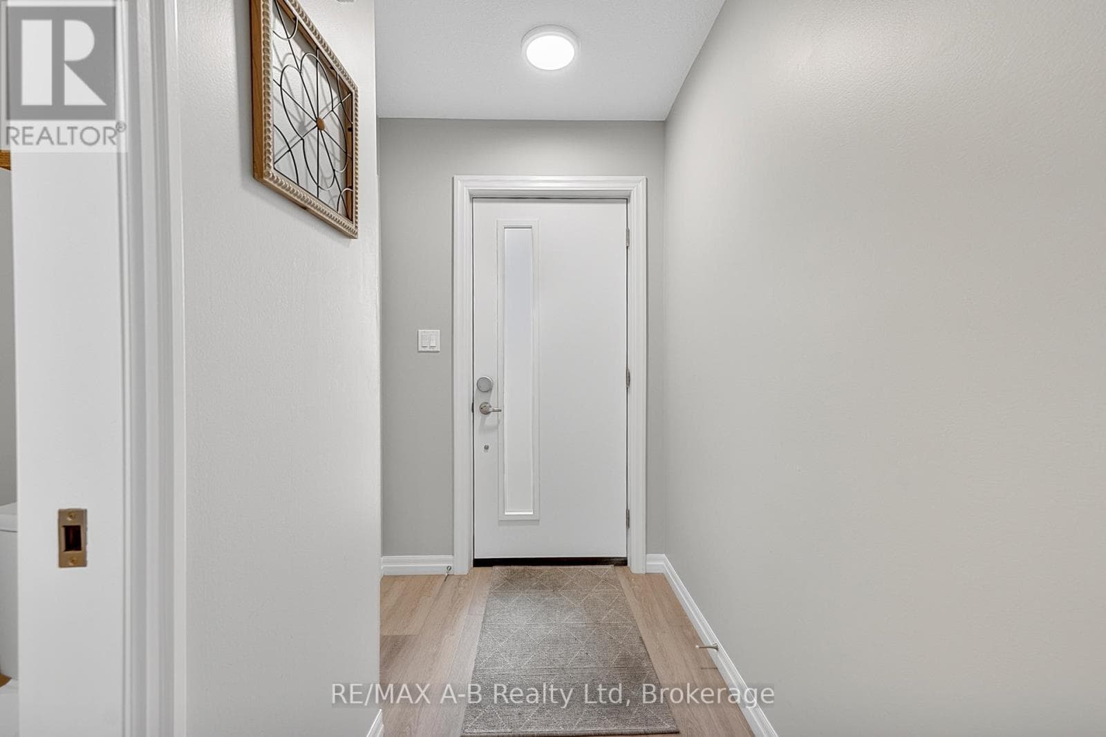 31 TRAILSIDE DRIVE, OnePoint — photo 5