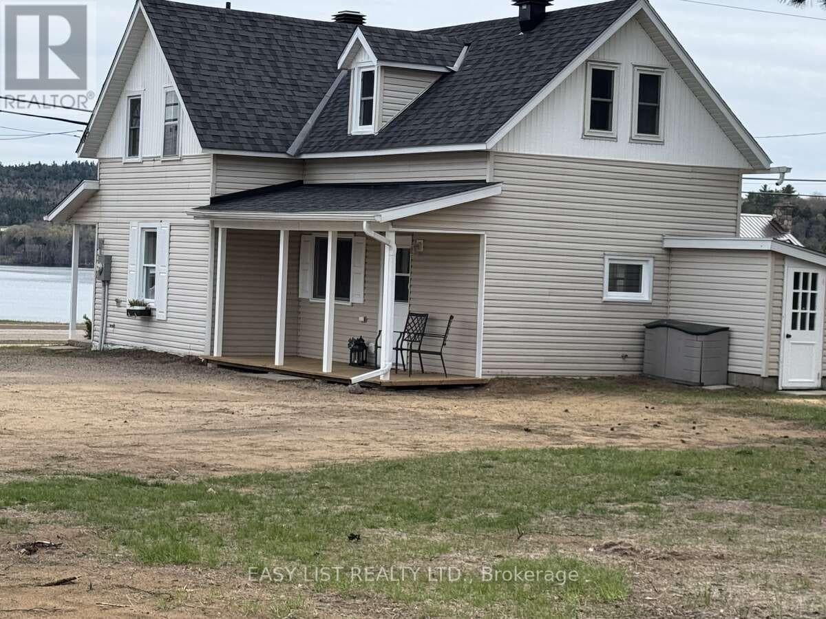 104 SIBERIA ROAD, Ottawa