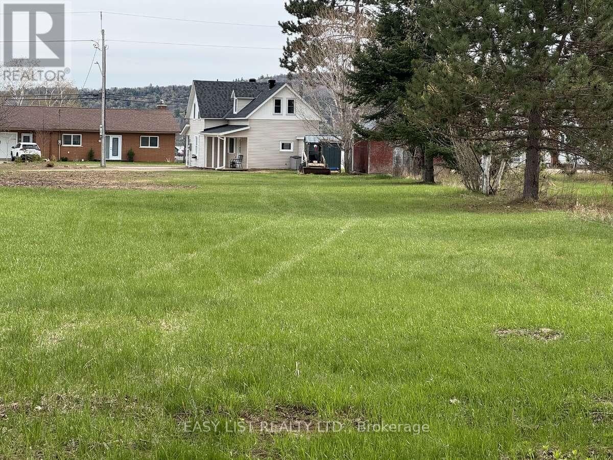 104 SIBERIA ROAD, Ottawa — photo 4