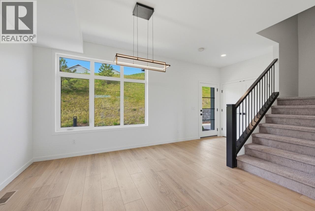 7599 Klinger Road Unit# 6, Interior REALTORS® — photo 5