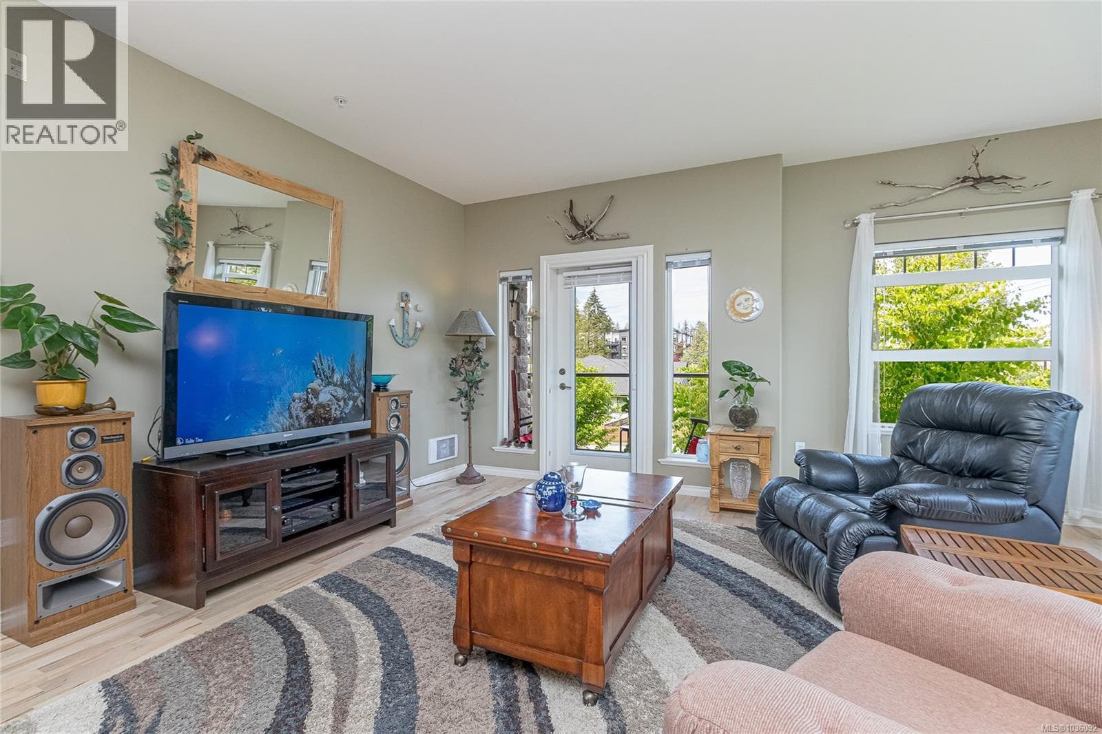 209 399 Wembley Rd, Vancouver Island — photo 5