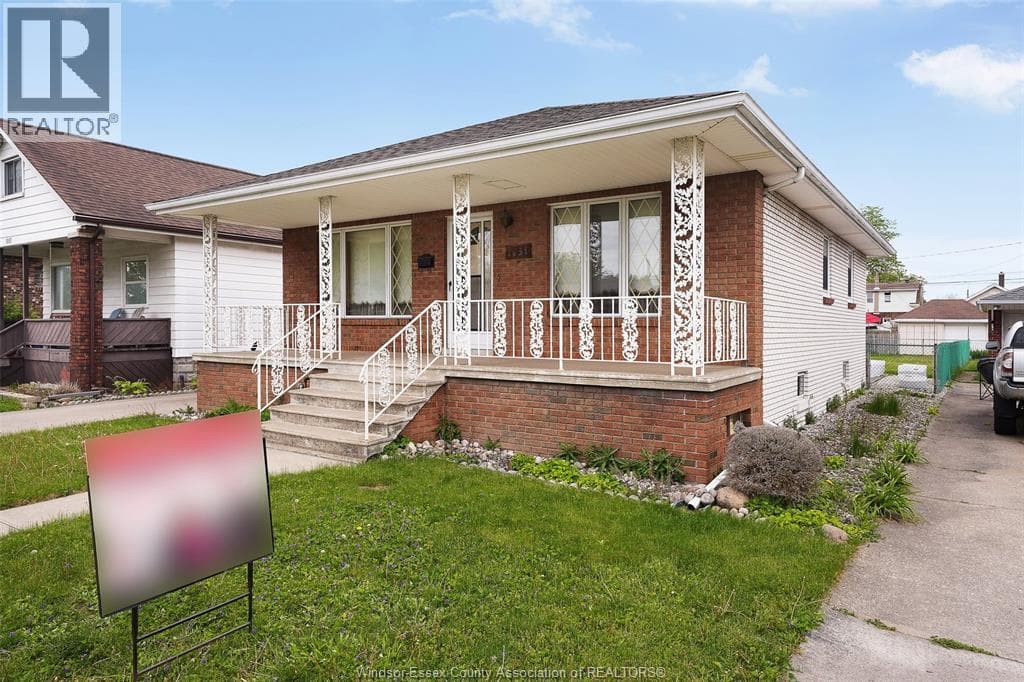1639 LANGLOIS AVENUE, Windsor — photo 4