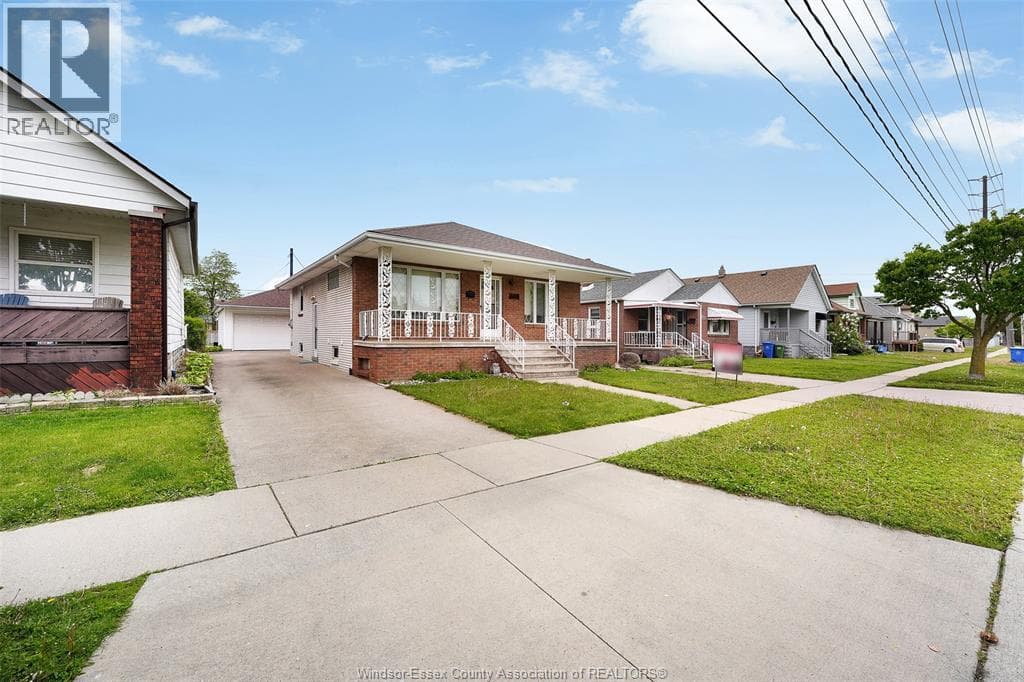 1639 LANGLOIS AVENUE, Windsor — photo 5