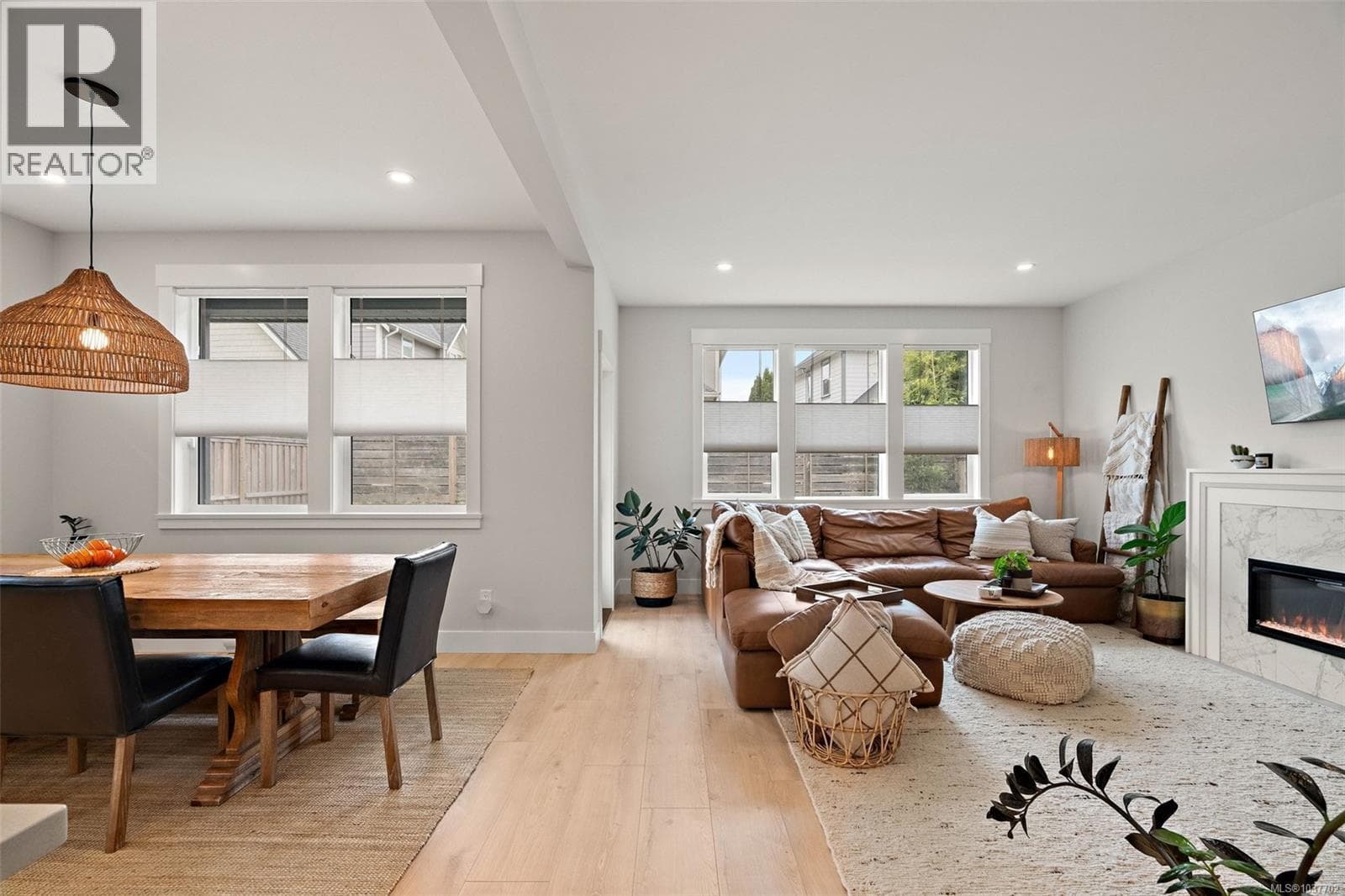 2274 EVELYN LANE, Victoria — photo 4