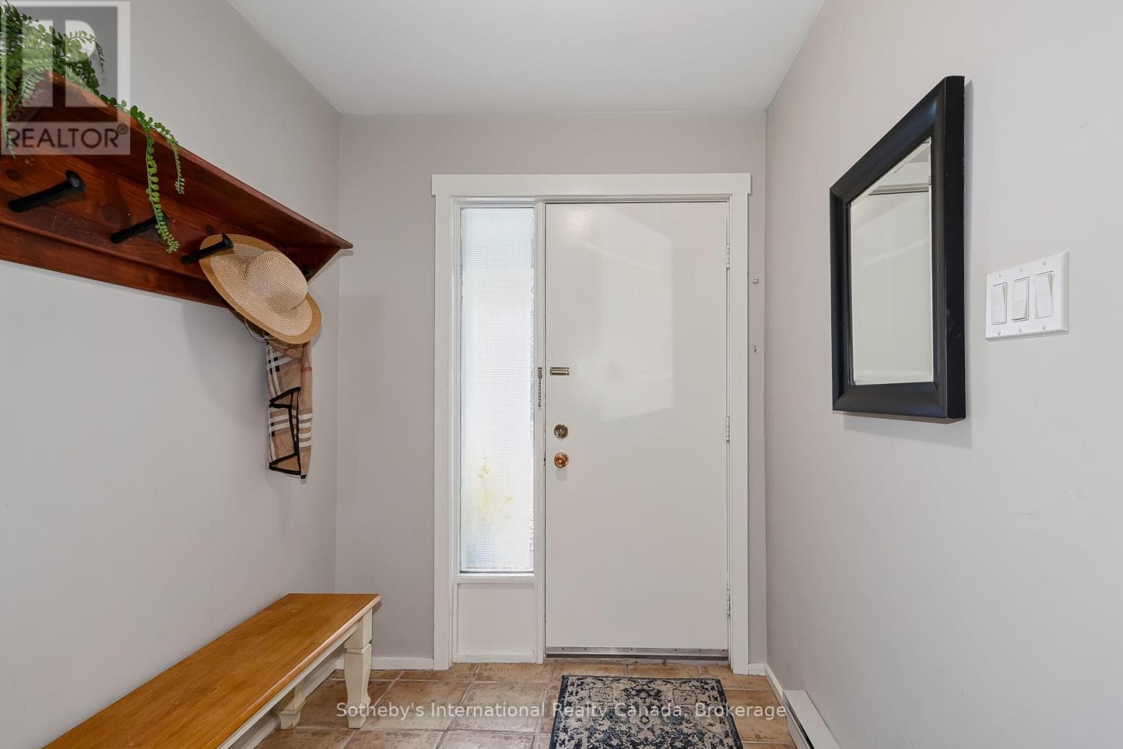 214 - 214 ESCARPMENT CRESCENT, OnePoint — photo 4