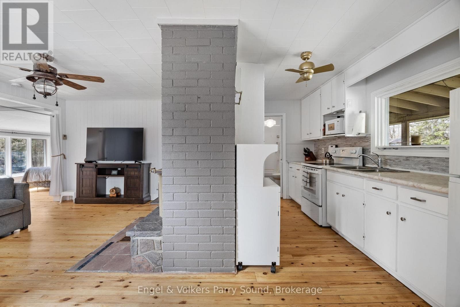 77 WOODS ROAD, OnePoint — photo 5
