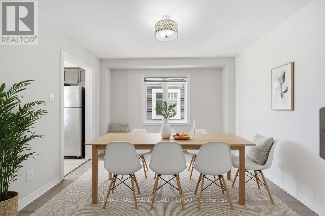 224 CLINTONIA STREET, Ottawa — photo 5