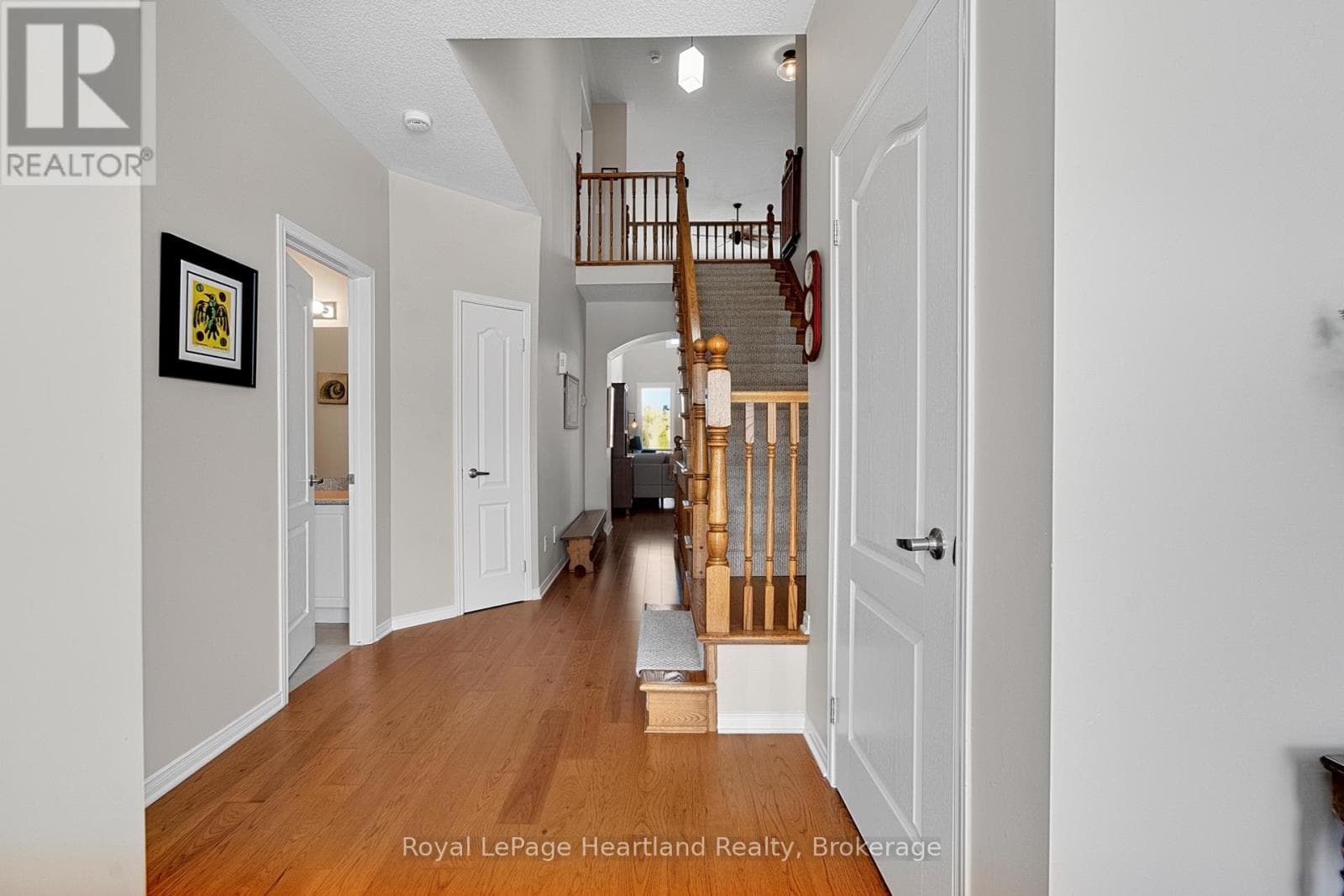 16 MACPHERSON AVENUE, OnePoint — photo 5
