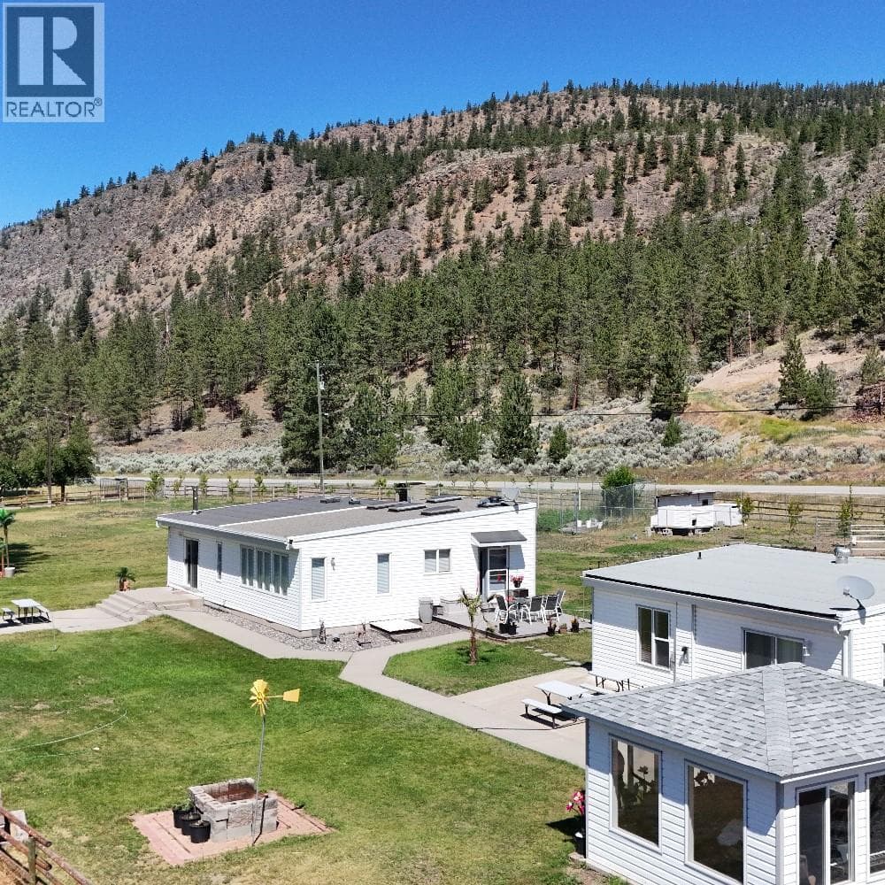 2224 Merritt Spences Bridge Hwy, Interior REALTORS® — photo 3