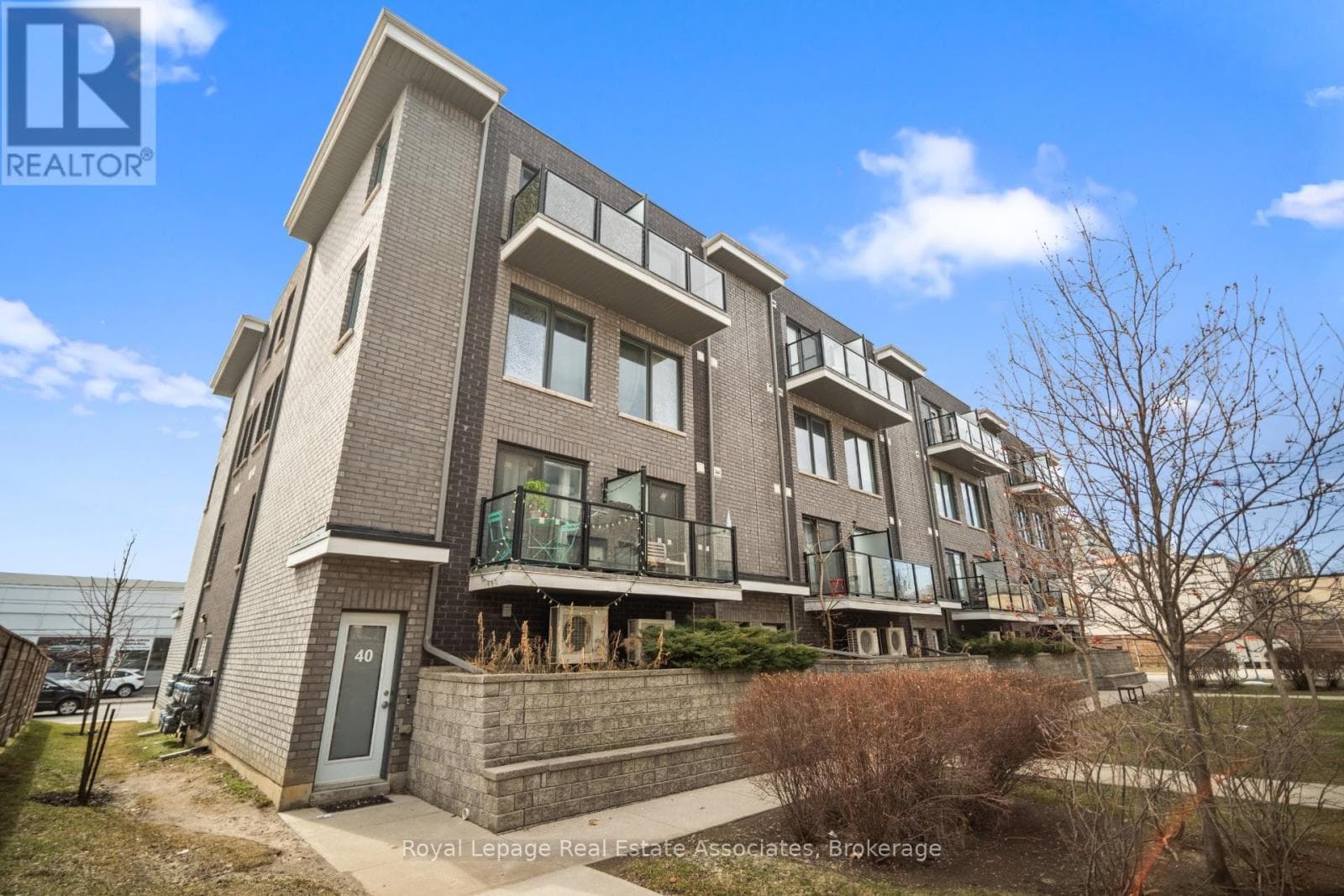 40 - 2059 WESTON ROAD, Toronto — photo 3