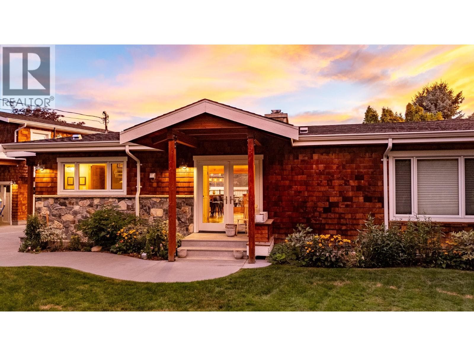 138 Devon Drive, Interior REALTORS®
