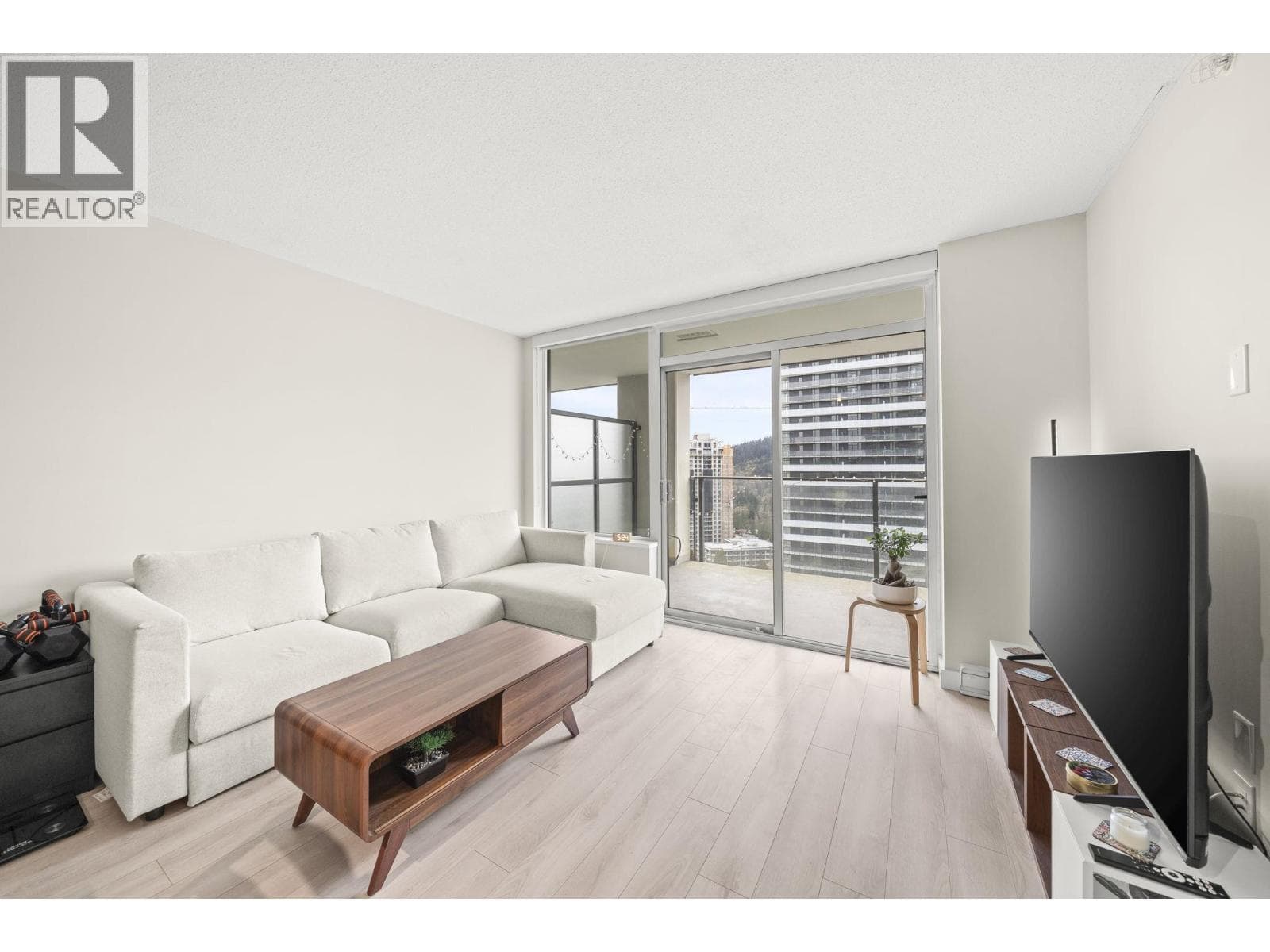 2101 602 COMO LAKE AVENUE, Greater Vancouver