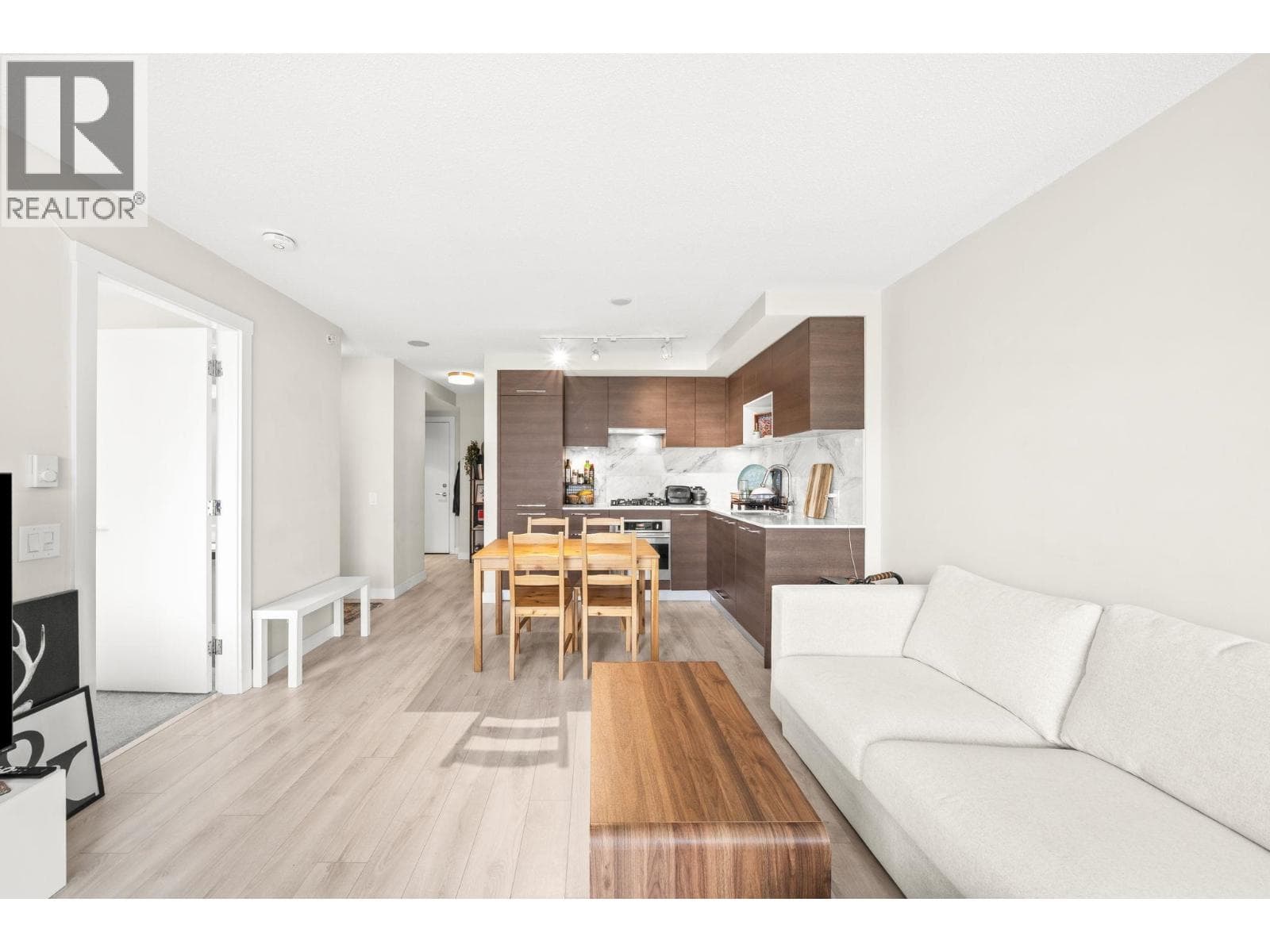 2101 602 COMO LAKE AVENUE, Greater Vancouver — photo 4