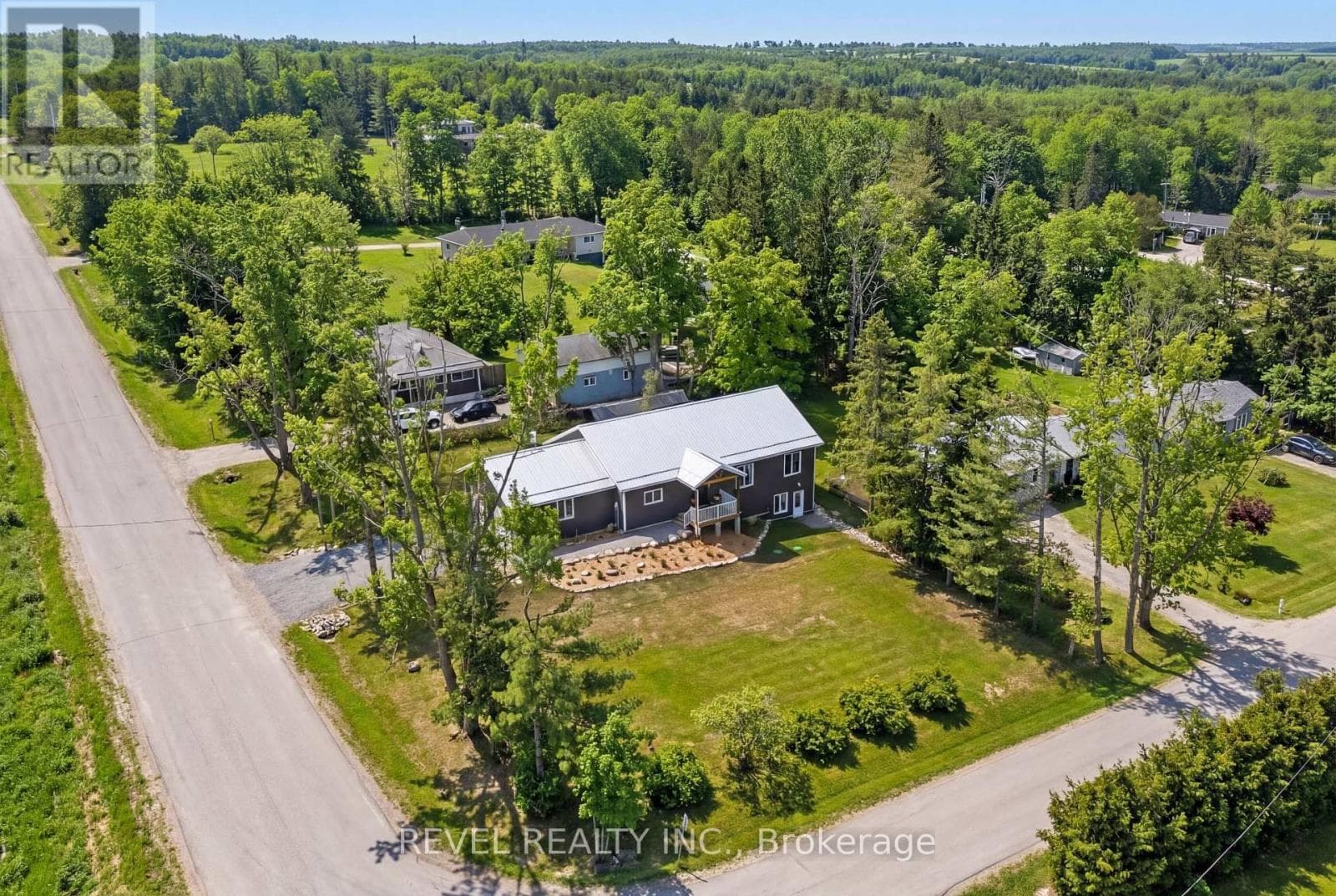 213 PLEASANT POINT ROAD, Central Lakes