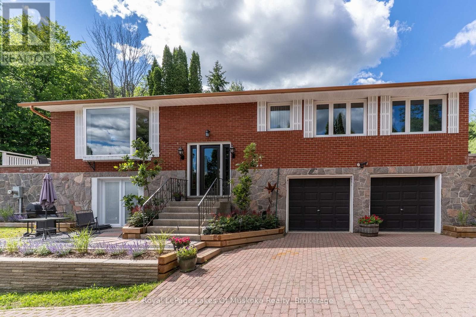 183 SANTAS VILLAGE ROAD, OnePoint