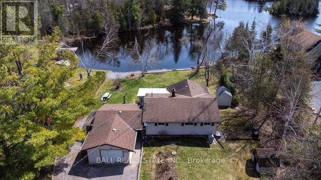 2137 CHIPMUNK ROAD, Central Lakes — photo 3