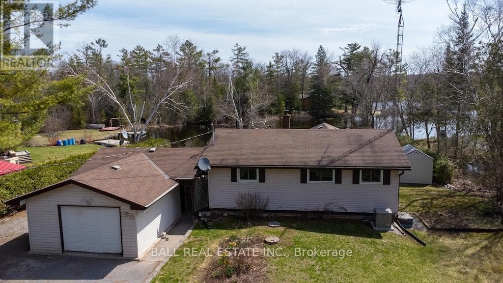 2137 CHIPMUNK ROAD, Central Lakes — photo 5