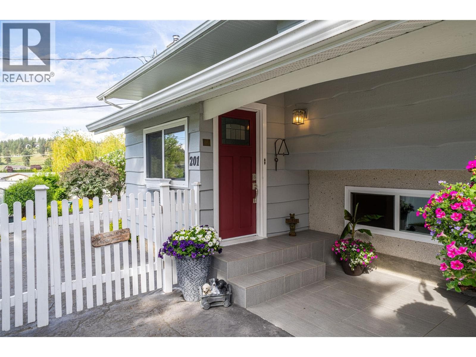 201 MAIL ROAD, Interior REALTORS® — photo 3