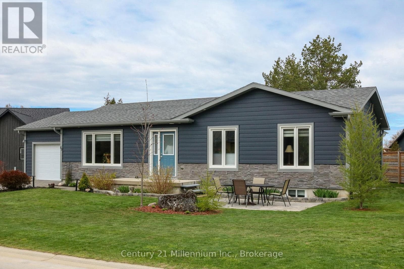 85 GORDON CRESCENT, OnePoint — photo 3
