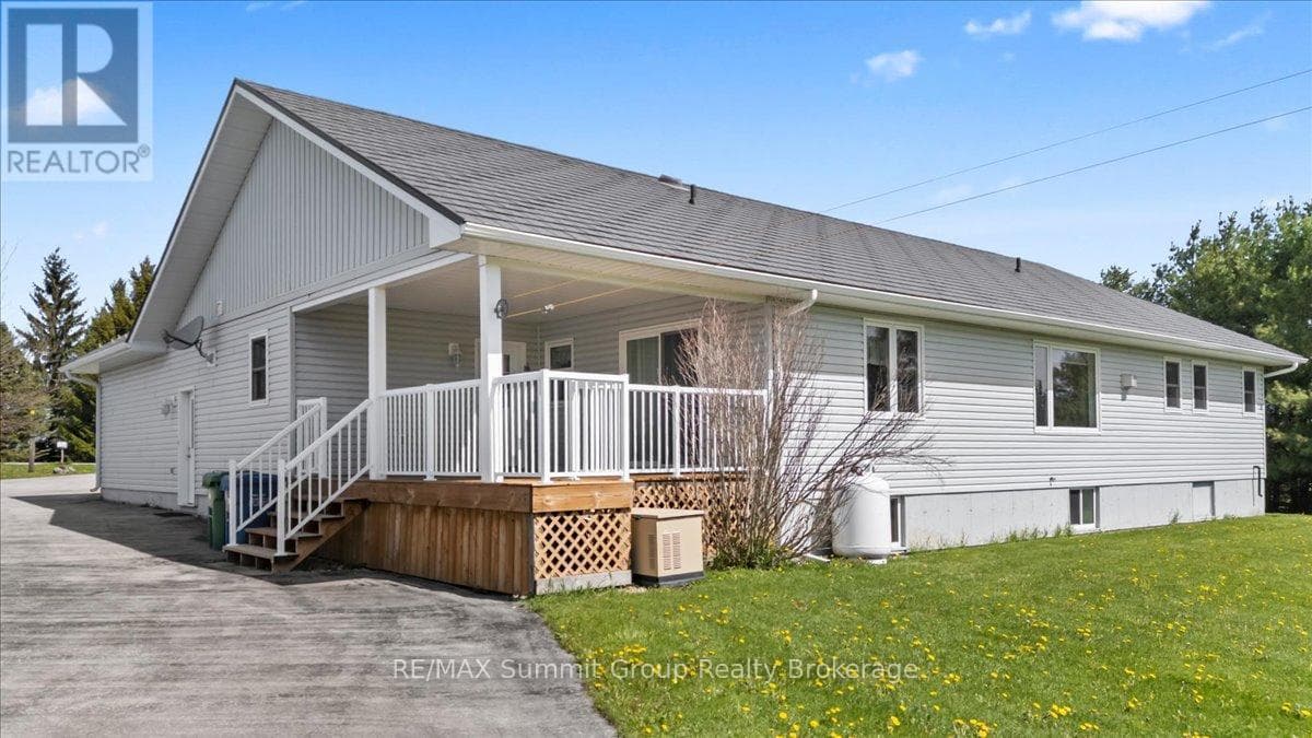 225518 SOUTHGATE ROAD 22, OnePoint — photo 3