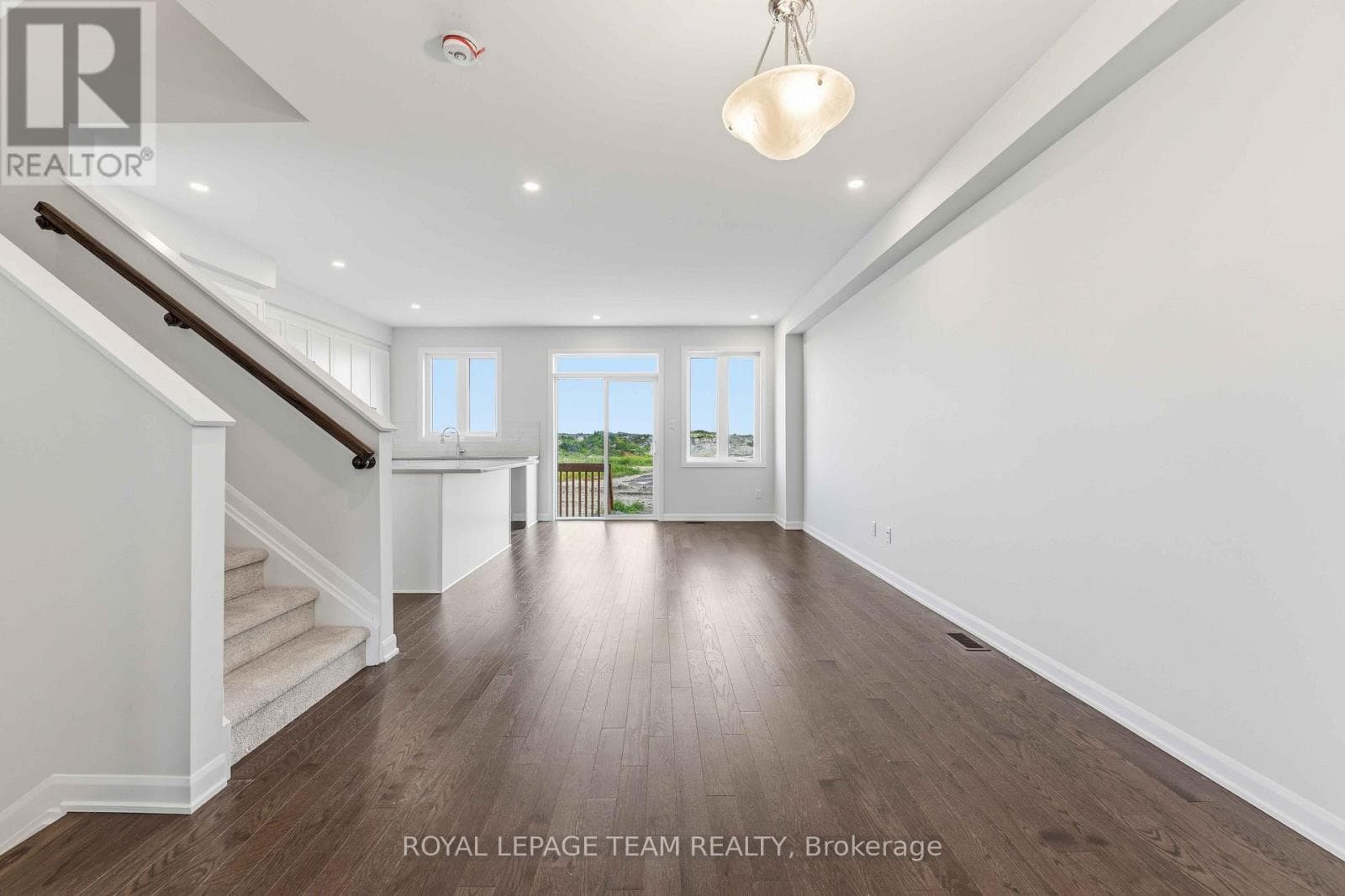 764 FAIRLINE ROW, Ottawa — photo 4