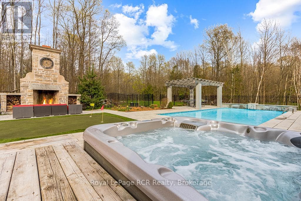 758335 GIRL GUIDE ROAD, OnePoint — photo 2