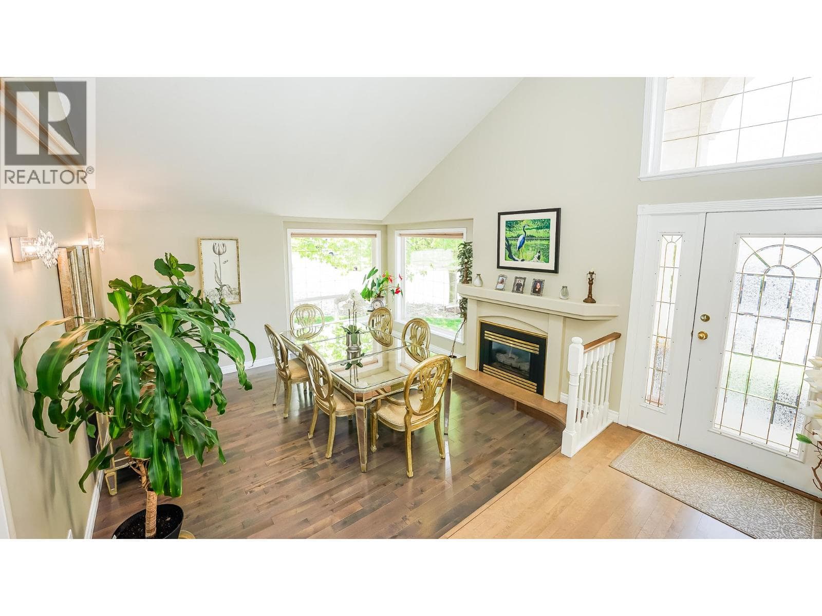 975 MOUNT BEAVEN COURT, Interior REALTORS® — photo 4