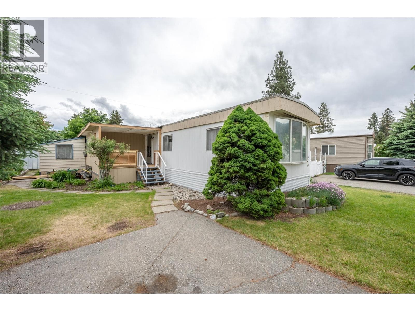 4505 McLean Creek Road Unit# C25, Interior REALTORS®