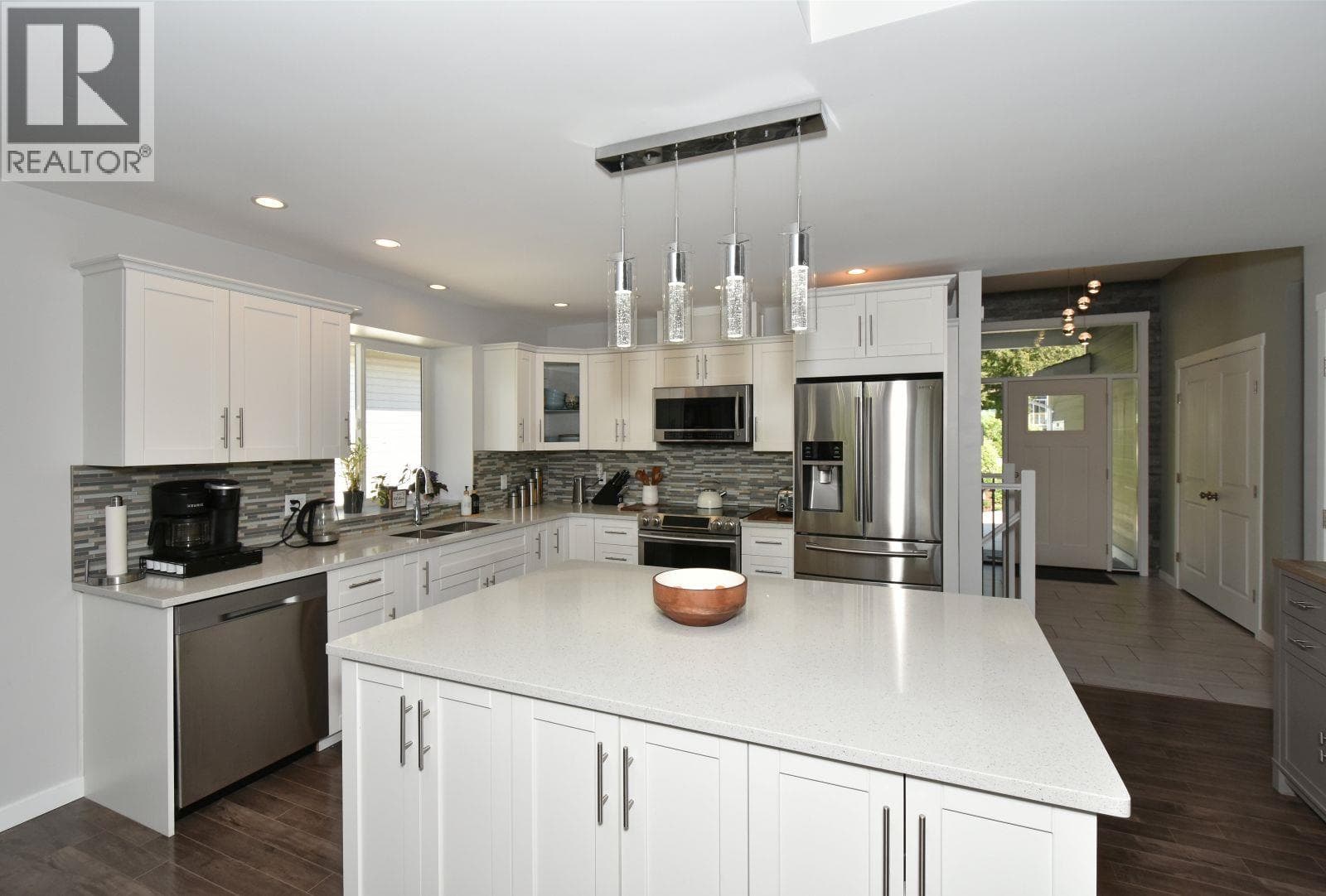 2592 Alpen Paradies Road Unit# #38, Interior REALTORS® — photo 5