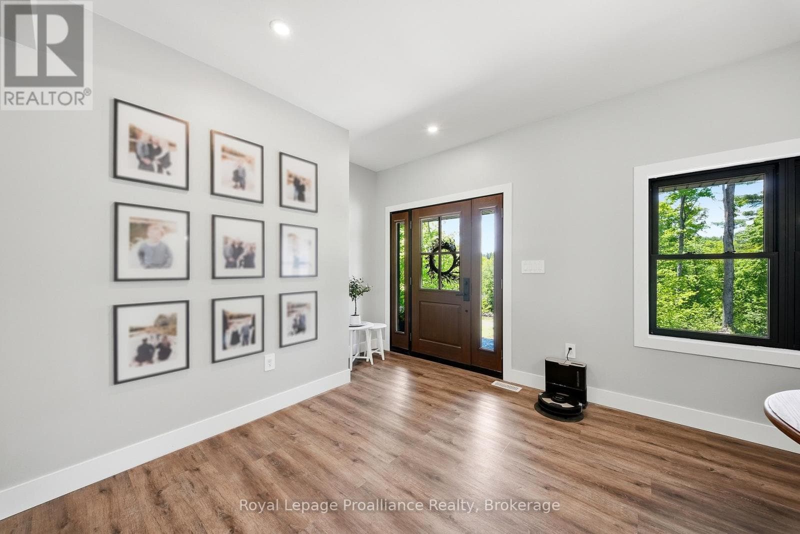 293 DOUGLAS ROAD, Central Lakes — photo 5