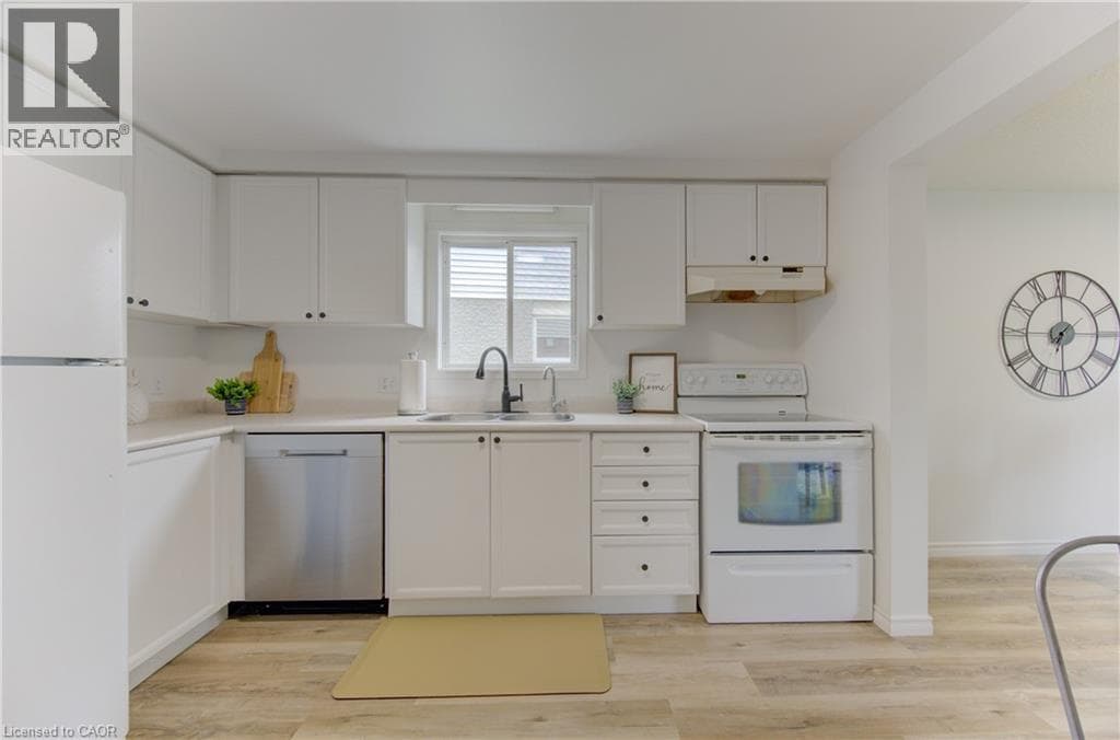 38 CASSIDY COURT, Cornerstone — photo 3